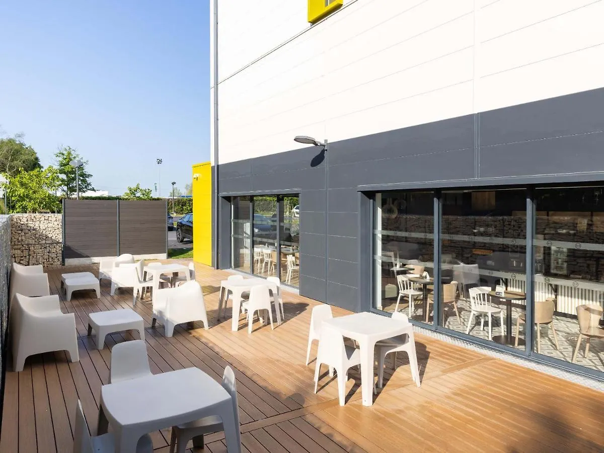 B&B Hotel Rennes Parc Expo Aeroport Bruz 0*,  Francja
